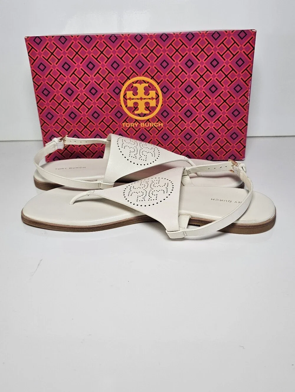 Tory Burch Capri Perf Leather Sandal Light Cream Size 10.5 NIB